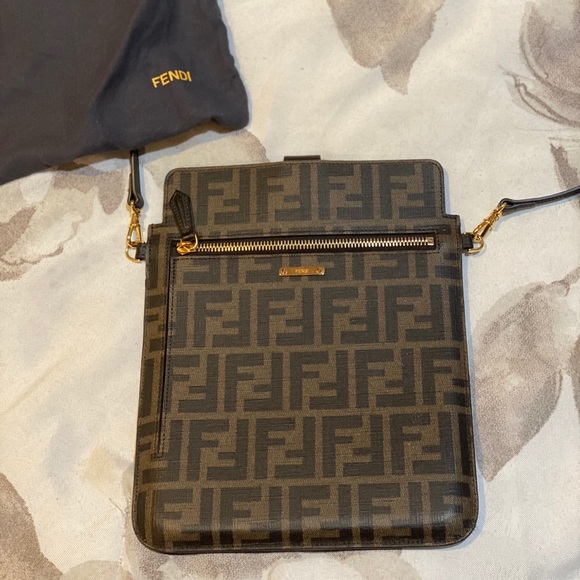 Fendi Handbags - Brand new Fendi crossbody